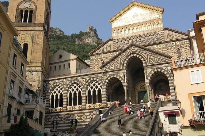 sorrento-positano-amalfi-day-tour-from-naples
