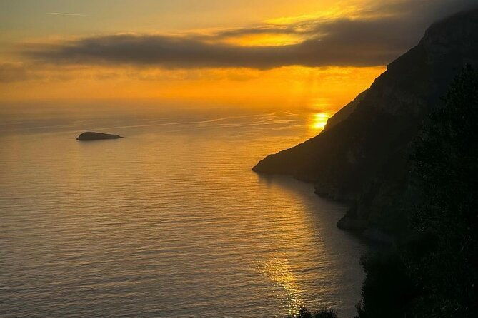sorrento-private-boat-tour-at-sunset-with-prosecco