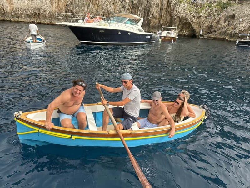 Sorrento: Private Boat Tour to Capri with skipper - Key Points  