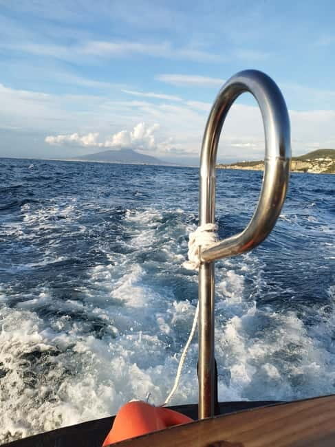 Sorrento: Private Sunset Cruise with Aperitif and Swim Stop - Key Points