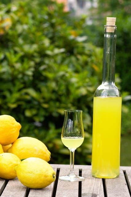 sorrento-sunset-limoncello-making-after-dinner-experience