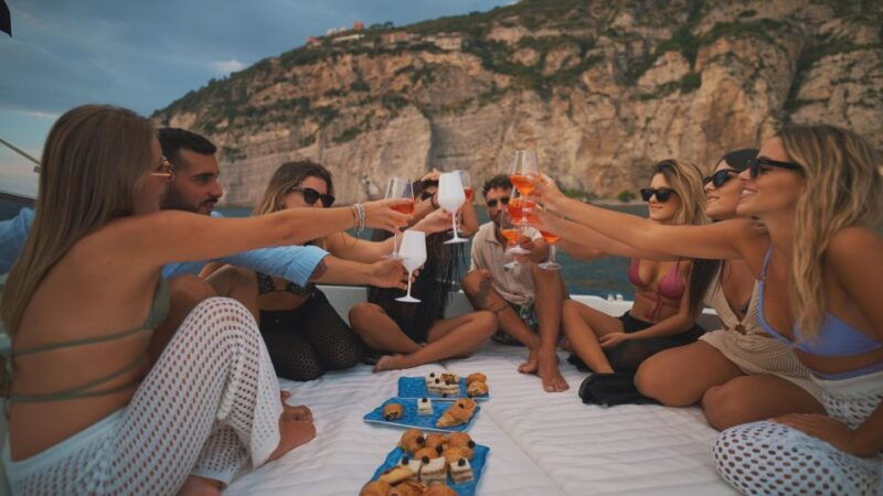 sorrento-sunset-private-boat-tour-free-bar-and-apetizer