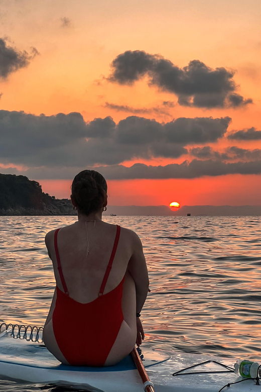 sorrento-sup-paddleboard-tour-to-bagni-regina-giovanna