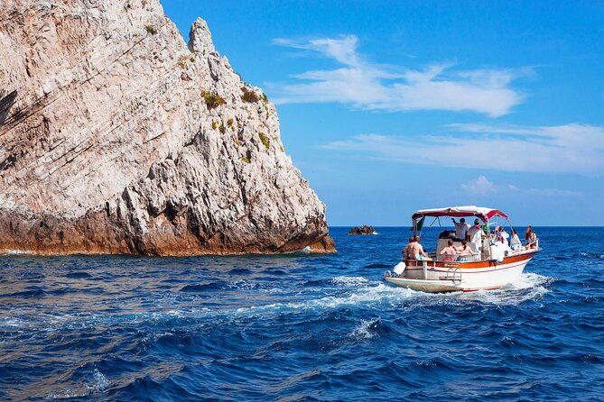 sorrento-to-ischia-and-procida-small-group-boat-tour