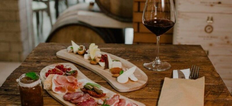 sorrentoenjoy-pompeii-vesuvius-winery-in-private-transfer