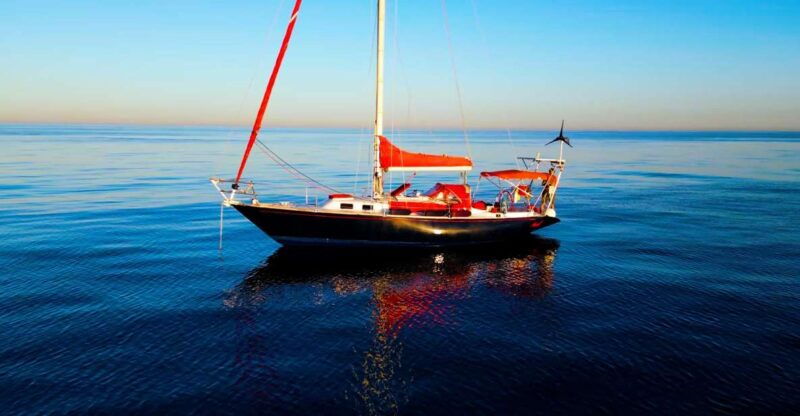 sotogrande-private-sailing-tour-drink-for-groups