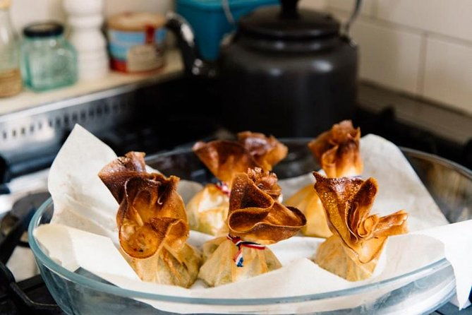 souffle-class-brasserie-lunch-with-champagne-in-parisian-home