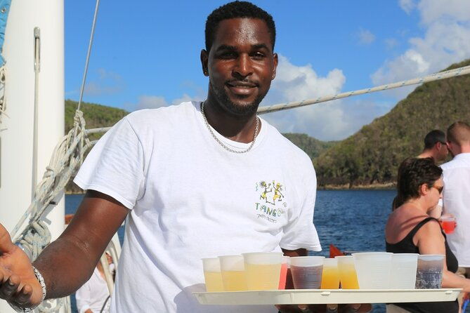 soufriere-catamaran-excursion-sapphire-falls-hike