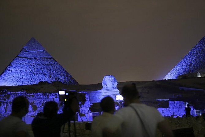 Sound And Light Show With Dinner With Pyramids View Roof Top Restaurant - Key Points
