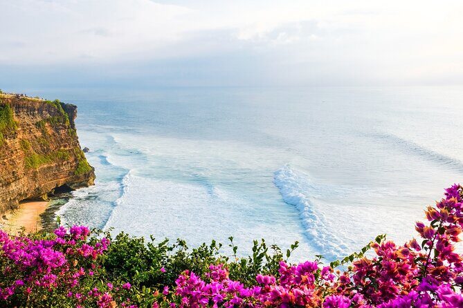 South Bali Private Day Tour Uluwatu, GWK, Pandawa and Melasti - The Sum Up