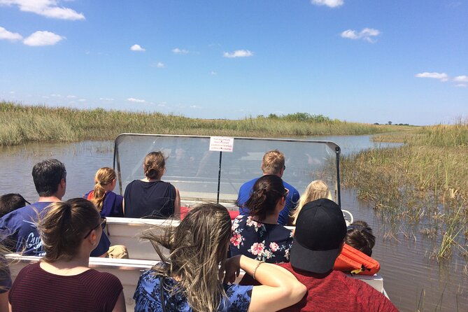 south-beach-everglades-airboat-wildlife-show-with-transfer