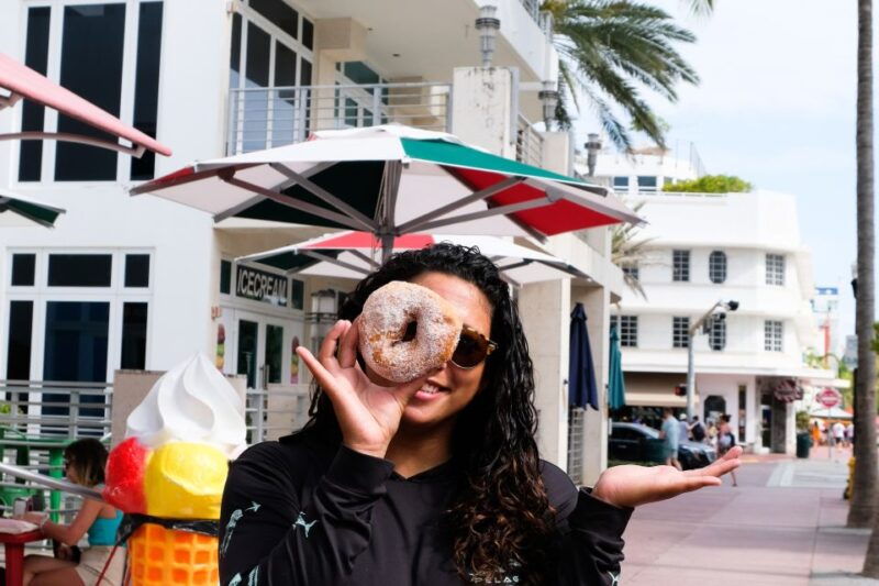 south-beach-sweets-tour-donuts-pastelitos-and-patisseries-2