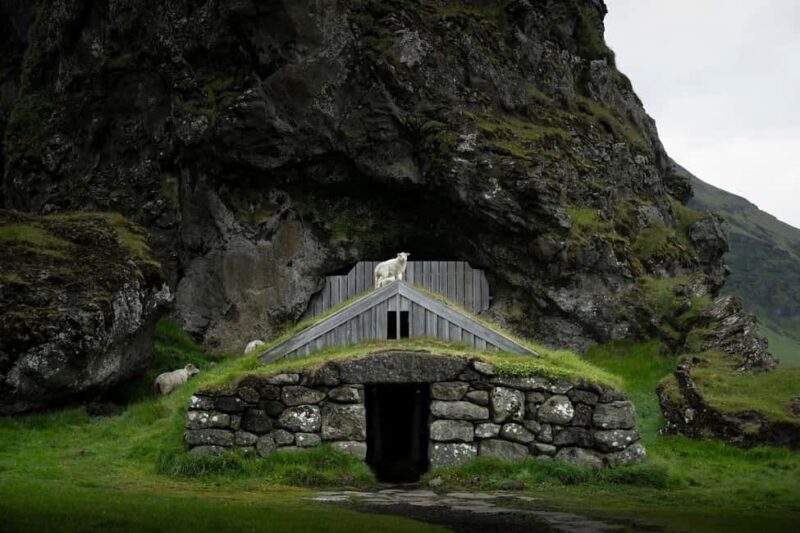 South Coast of Iceland Tour with Glacier Hike and Waterfalls - Glacier Hike on Sólheimajökull