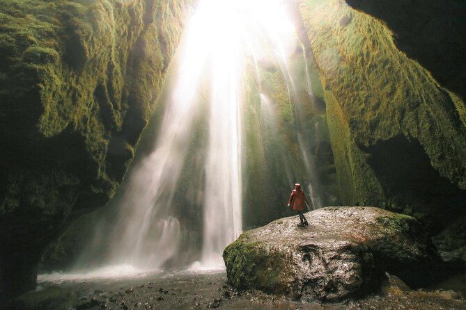 south-coast-sagas-small-group-tour-from-reykjavik