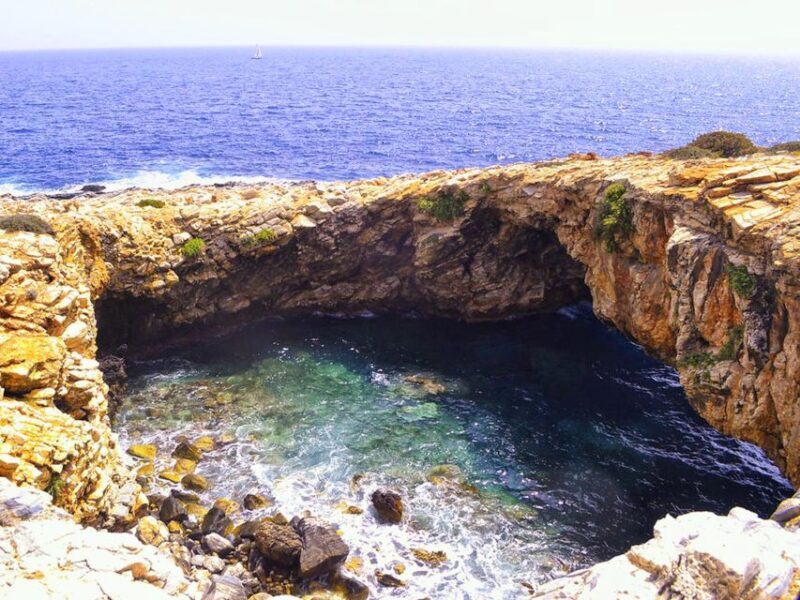 South Coastline of Paros - Panteronisia - Who Is This Tour Best For?