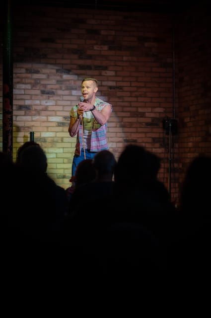 south-london-laugh-train-home-comedy-experience