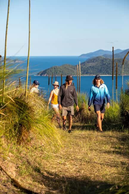 South Molle Island Self Guided Walking Tour - Key Points