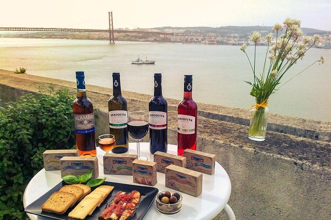 south-of-lisbon-private-tour-cacilhas-almada-costa-da-caparica