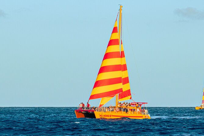 south-shore-open-sail-from-kewalo-harbor-including-drinks-2