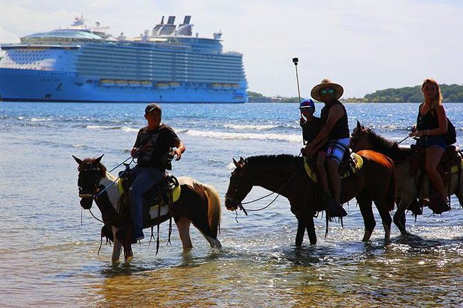 south-side-horseback-riding-beach-break-roundway-transfer