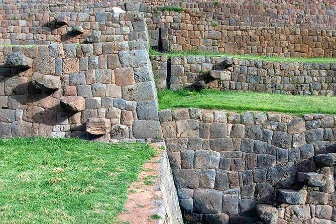 south-valley-tour-from-cusco-full-day