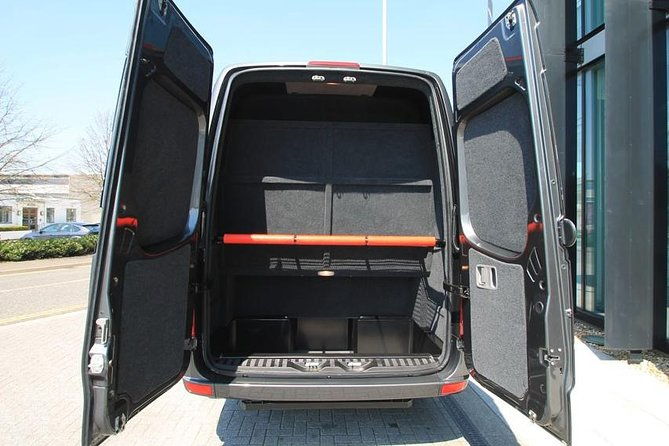 southampton-private-minibus-transfer-to-gatwick-airport-or-hotel