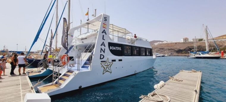 southeast-fuerteventura-boat-cruise-with-lunch-and-drinks