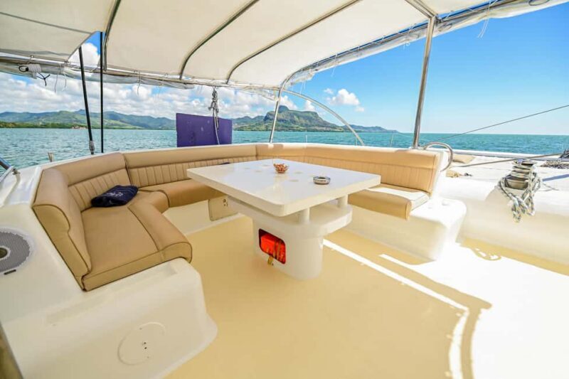 Southeast of Mauritius: Catamaran Cruise w/ BBQ Lunch - The Sum Up