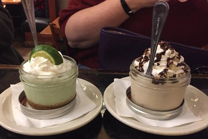southern-flavors-of-savannah-walking-dessert-tour