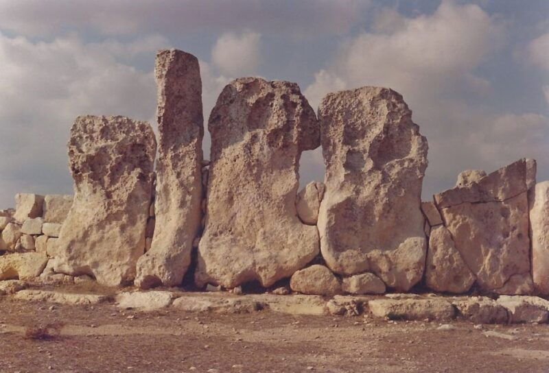 southern-malta-blue-grotto-hagar-qim-and-marsaxlokk-tour