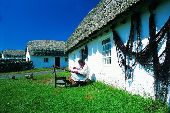 southern-manxland-tour-of-isle-of-man-1-6-person-upto-30-person