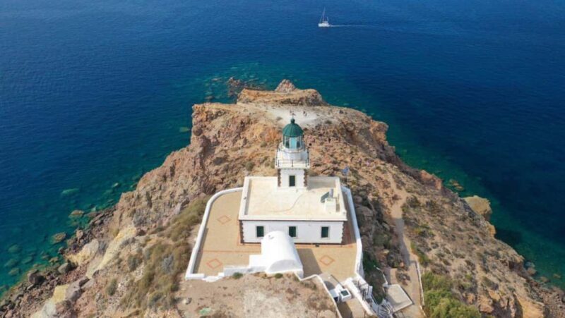 Southern Santorini: Sightseeing Tour of Villages & Beaches - The highlight: Akrotiri Archaeological Site