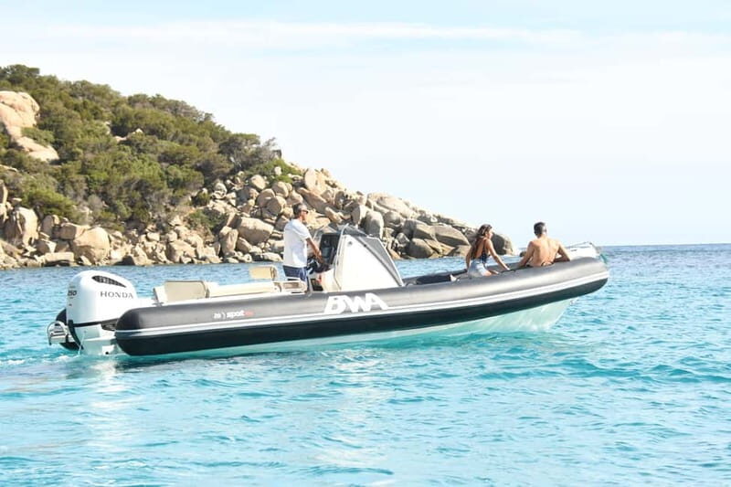 Southern Sardinia: 4-hour dinghy rental with skipper in Villasimius - FAQ