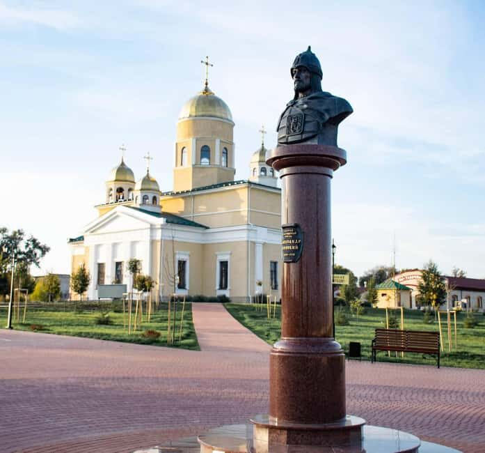 Soviet Secrets of Transnistria: Safe Private Tour to Bender - The Food and Wine Experience