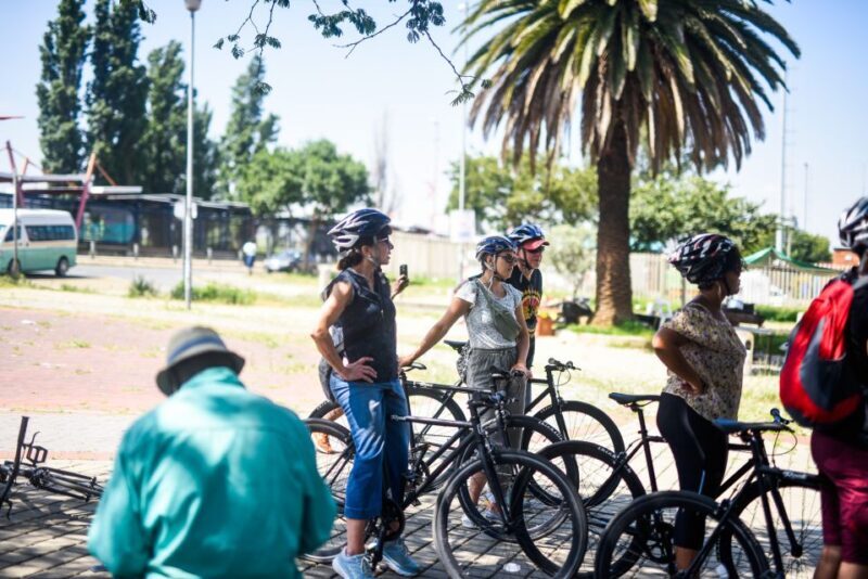 Soweto: Guided Bicycle Tour with Lunch - Detailed Breakdown of the Itinerary