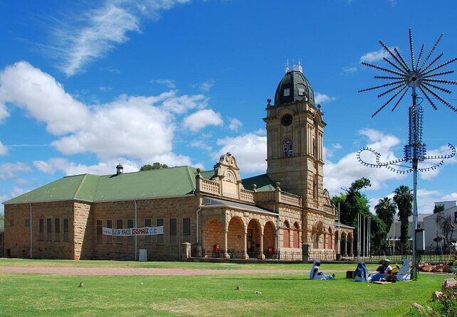 Soweto guided tour(Half day) - Key Points