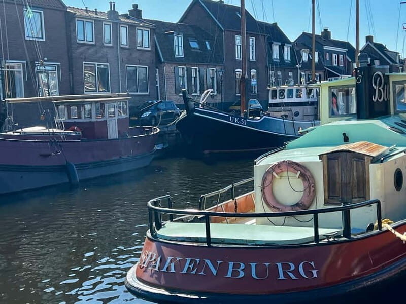 Spakenburg: Guided Walking Tour of the Historic Center - Key Points