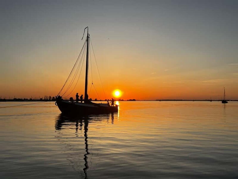 Spakenburg: Sunset boat trip on an authentic fishing boat - What to Expect During Your Sunset Boat Trip in Spakenburg