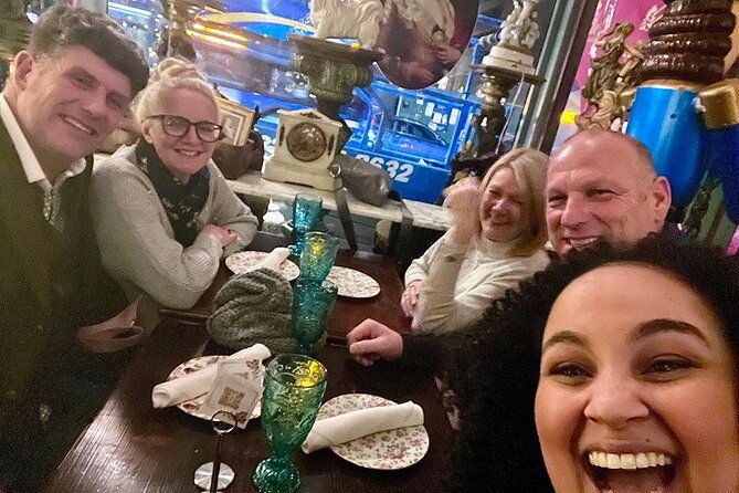 spanish-language-speakeasy-drinks-and-history-tour-nyc