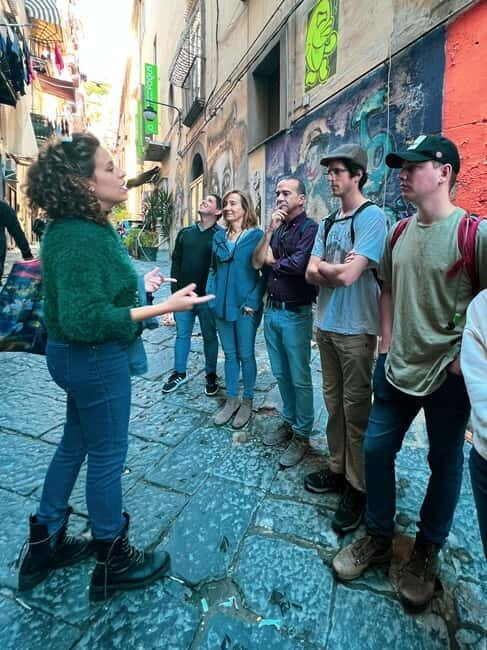 Spanish Quarter StreetArt & Traditions, customized tour - FAQs