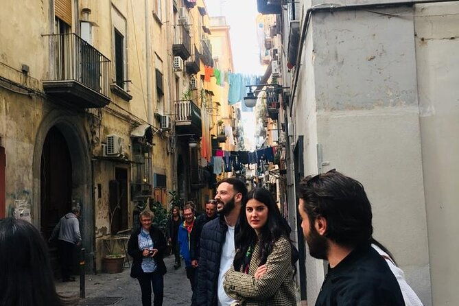 spanish-quarters-to-discover-folklore-artisans-and-local-life-2