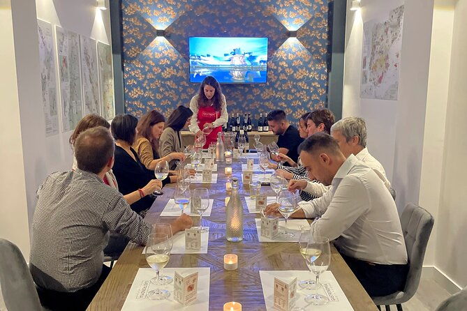 spanish-wine-tasting-with-sommelier-close-to-guggenheim-museum