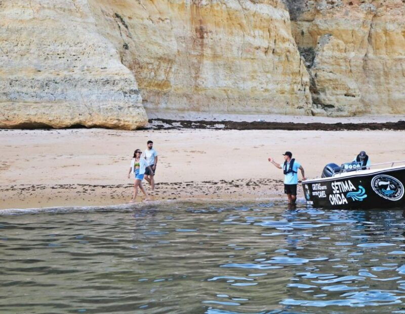 special-2-hours-tour-to-benagil-cave-from-armacao-de-pera
