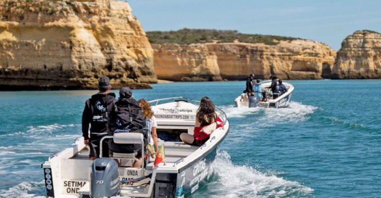 special-2-hours-tour-to-benagil-cave-from-armacao-de-pera
