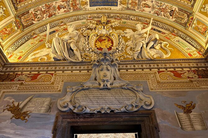 special-first-entry-vatican-museums-small-group-tour