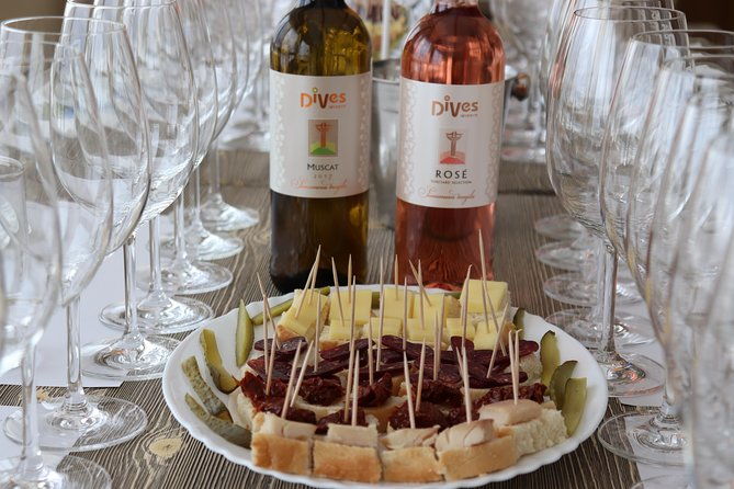 special-history-and-wine-tour-including-wine-tasting
