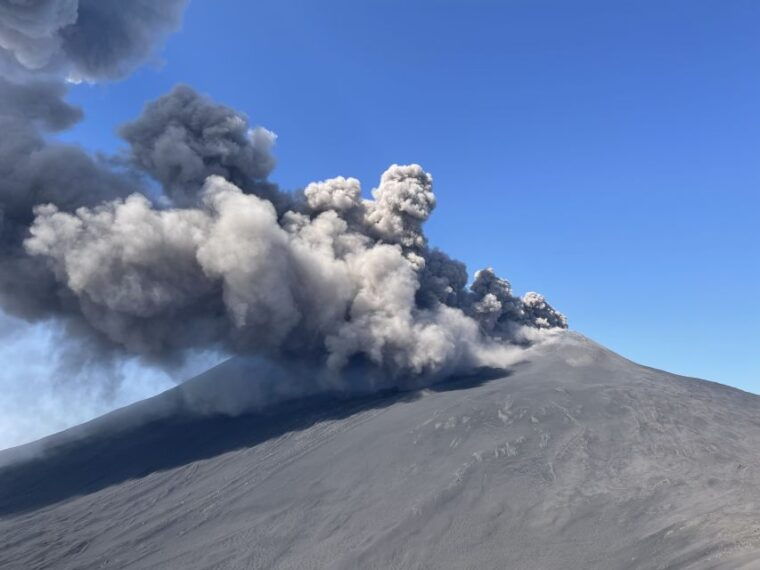 special-trekking-on-the-most-authentic-and-wild-side-of-etna