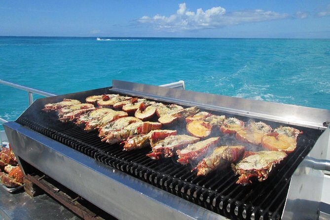 Spectacular Catamaran trip to Ile Aux Cerf with Lunch & Transfer - FAQ