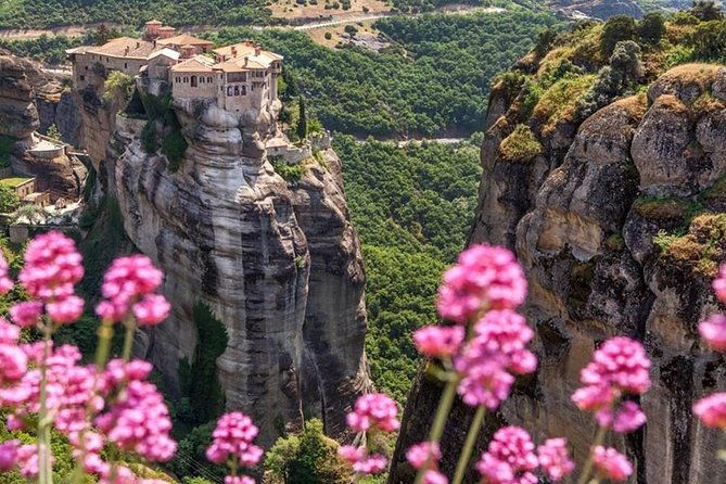 spectacular-meteora-full-day-private-trip-from-athens
