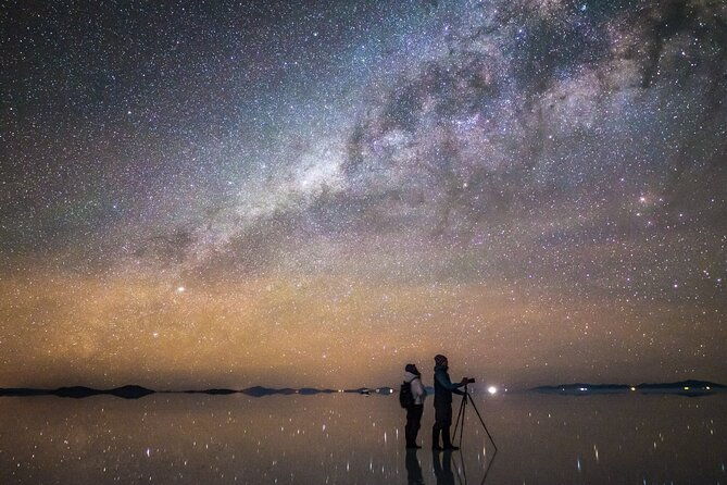 spectacular-sunset-and-stargazing-in-the-uyuni-salt-flat